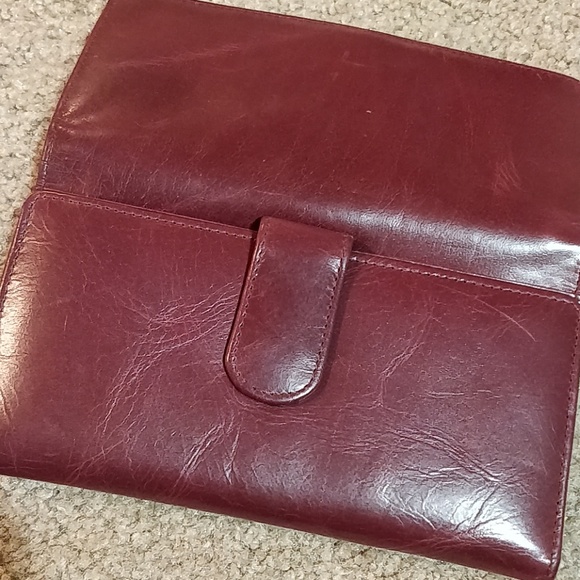 * Sophia Visconti Checkbook Wallet Leather - Picture 5 of 7